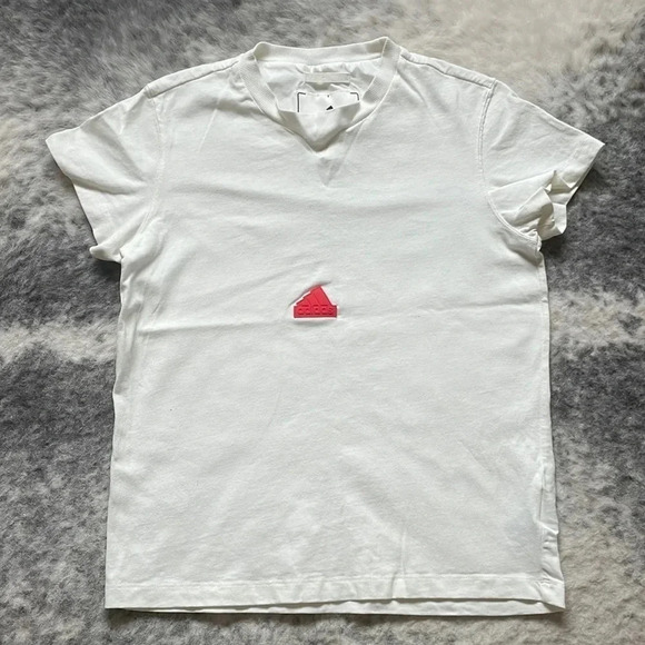 adidas Tops - 🔥4/$20  adidas CL T-Shirt